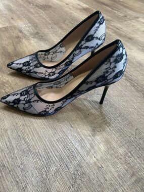Black Lace Pointed Toe Stiletto Pumps